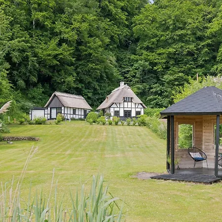 Gorgeous In Skarup Fyn With House Sea View Vakantiehuis *